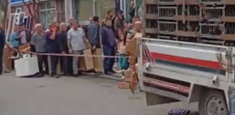 Tavuğun fiyatını duyan çiftçi soluğu kuyrukta aldı - Resim: 3